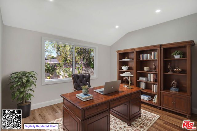 23153 Gonzales Drive, Woodland Hills (los Angeles), CA 91367