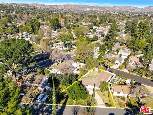 23153 Gonzales Drive, Woodland Hills (los Angeles), CA 91367