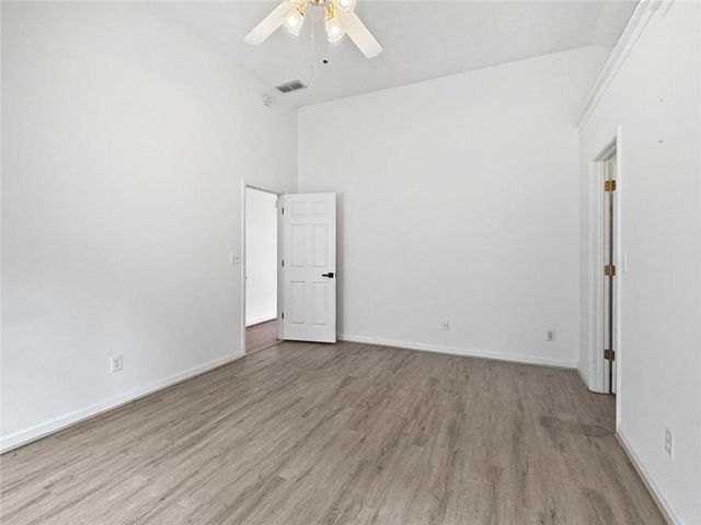 902 Conners Cove, Lawrenceville, GA 30044