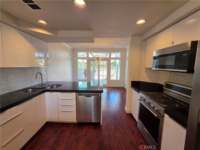 122 Stoney Pointe, Laguna Niguel, CA 92677