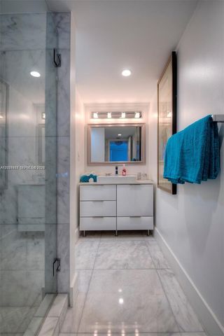 2555 Collins Ave 1400, Miami Beach, FL 33140