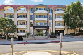 1221 N Kings, West Hollywood, CA 90069
