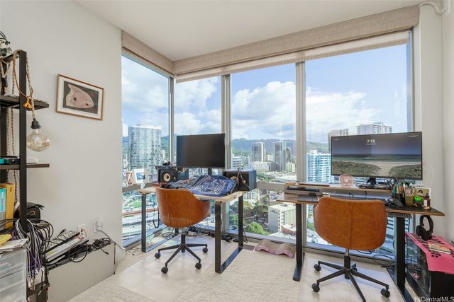 1189 Waimanu Street 2805, Honolulu, HI 96814