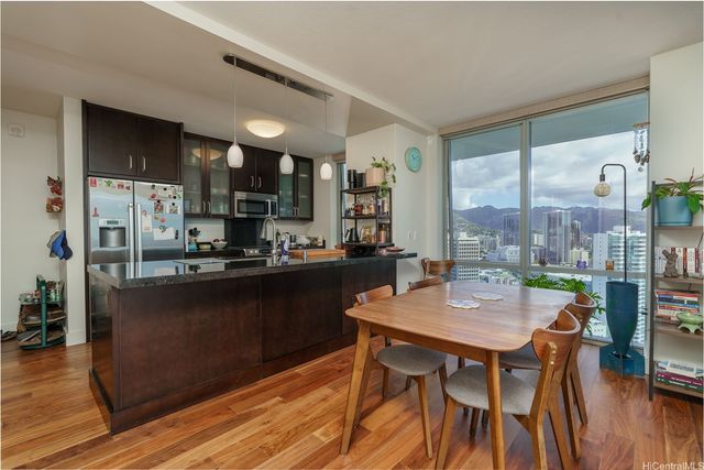 1189 Waimanu Street 2805, Honolulu, HI 96814