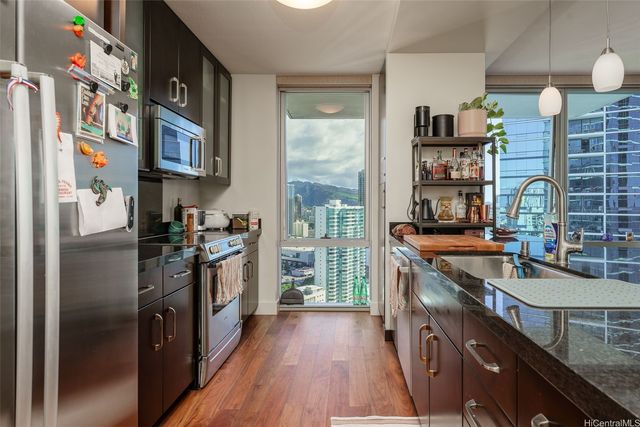 1189 Waimanu Street 2805, Honolulu, HI 96814