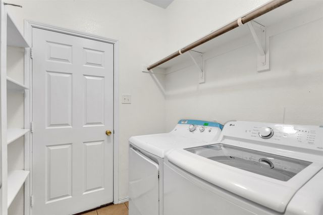 1620 Kawati Way, Krum, TX 76249