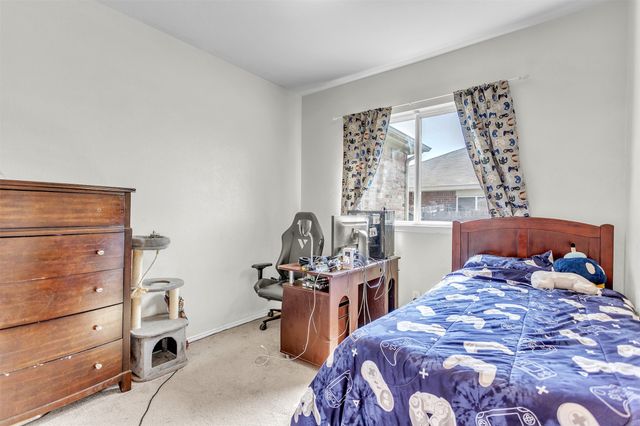 1620 Kawati Way, Krum, TX 76249