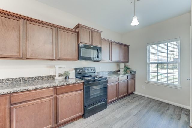 26055 Allan Poe Drive, Magnolia, TX 77355