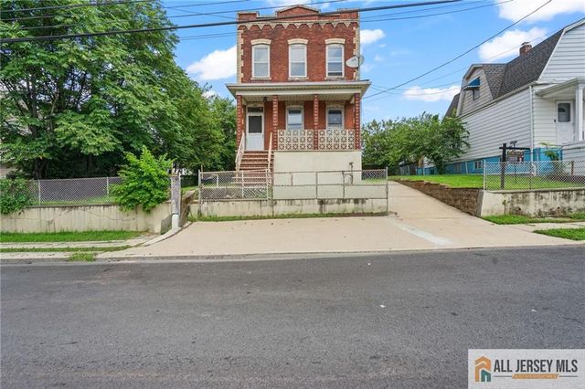 0-362-364 Alpine Street, Perth Amboy, NJ 08861