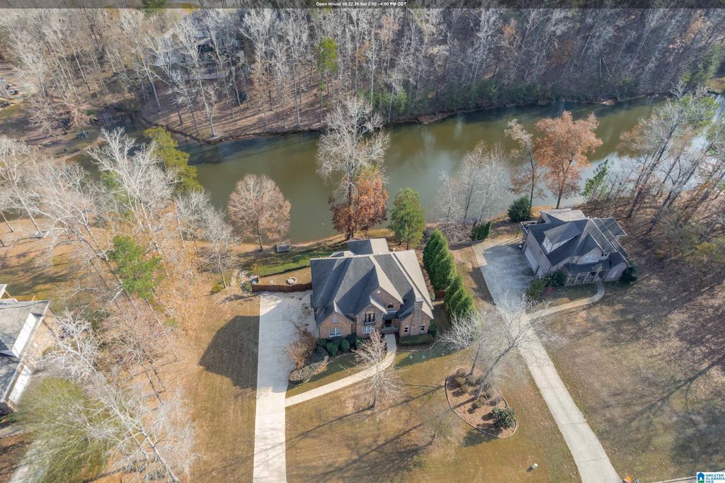3614 TIMBER OAK CIRCLE, Helena, AL 35022