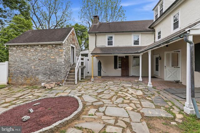 500 E MILL RD, Flourtown, PA 19031
