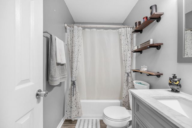 1775 Village Parkway, Gulf Breeze, FL 32563