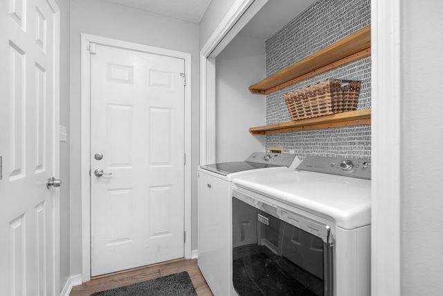 1775 Village Parkway, Gulf Breeze, FL 32563