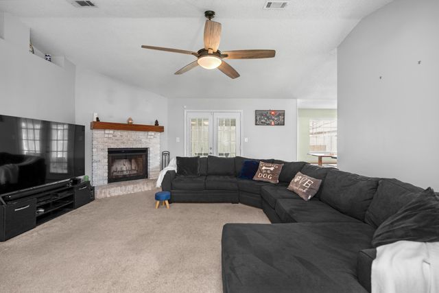 1775 Village Parkway, Gulf Breeze, FL 32563