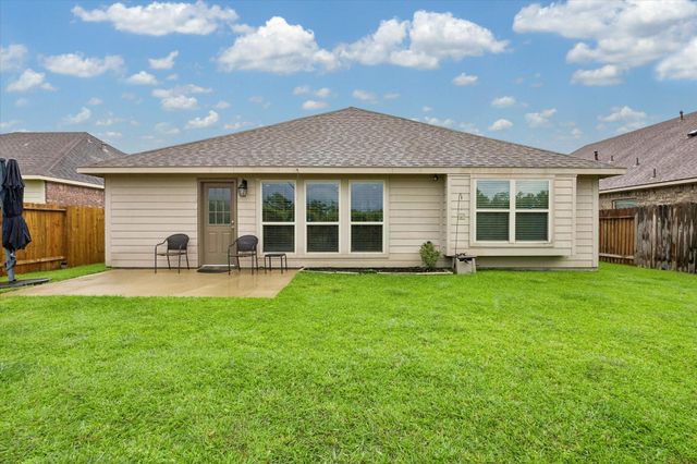 1521 Bluestone Edge Lane, Pearland, TX 77089