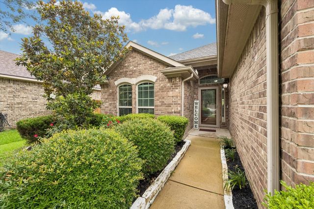 1521 Bluestone Edge Lane, Pearland, TX 77089