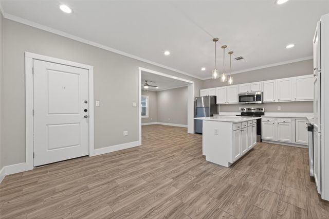 6605 Greenhurst Street, Houston, TX 77091