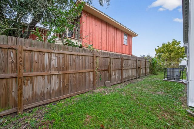 6605 Greenhurst Street, Houston, TX 77091