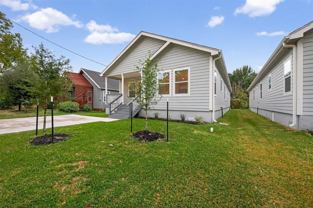 6605 Greenhurst Street, Houston, TX 77091