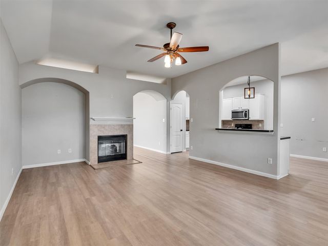 2310 Highland Crossing Drive, Conroe, TX 77304