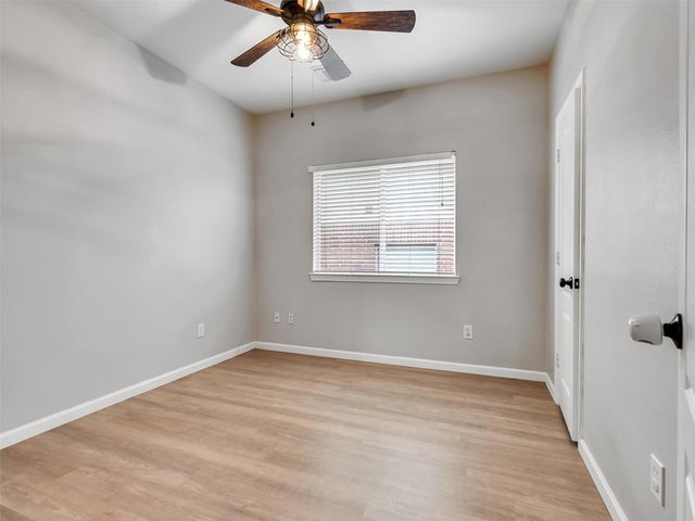 2310 Highland Crossing Drive, Conroe, TX 77304