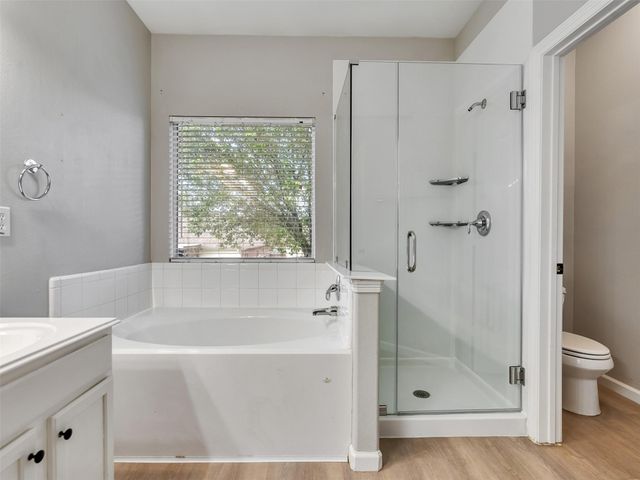 2310 Highland Crossing Drive, Conroe, TX 77304