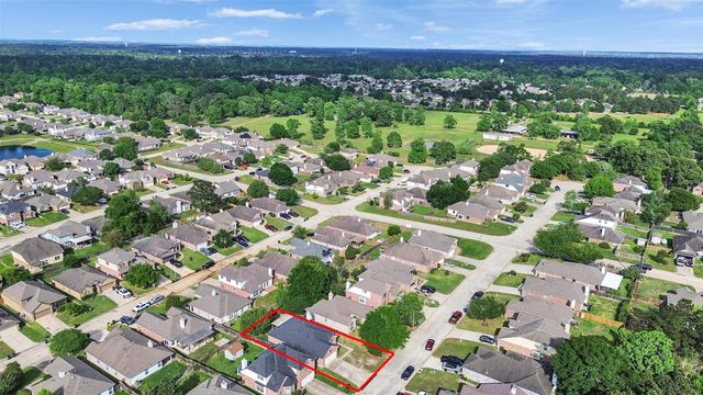 2310 Highland Crossing Drive, Conroe, TX 77304