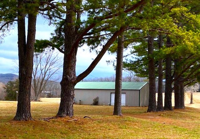 14889 311 Highway, Green Forest, AR 72638