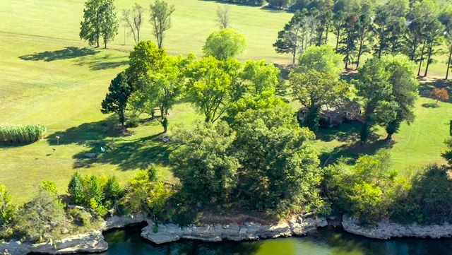 14889 311 Highway, Green Forest, AR 72638