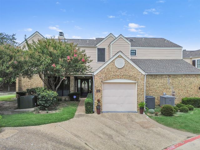 215 Cimarron Trail 1, Irving, TX 75063