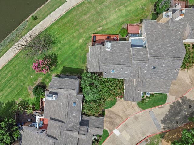 215 Cimarron Trail 1, Irving, TX 75063