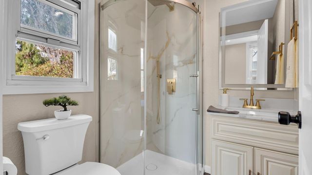 85 Oak Street, San Jose, CA 95110