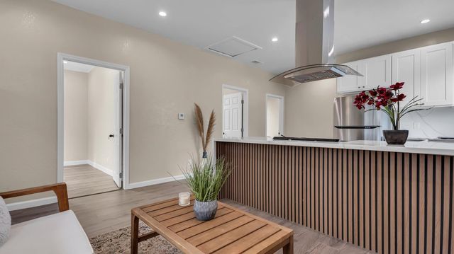 85 Oak Street, San Jose, CA 95110