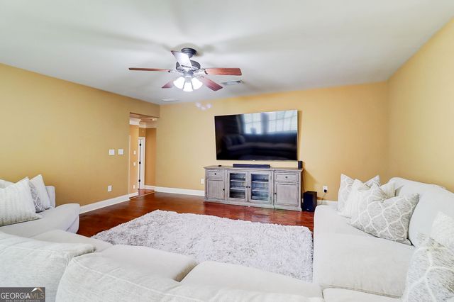 116 Archstone Square, Mcdonough, GA 30253