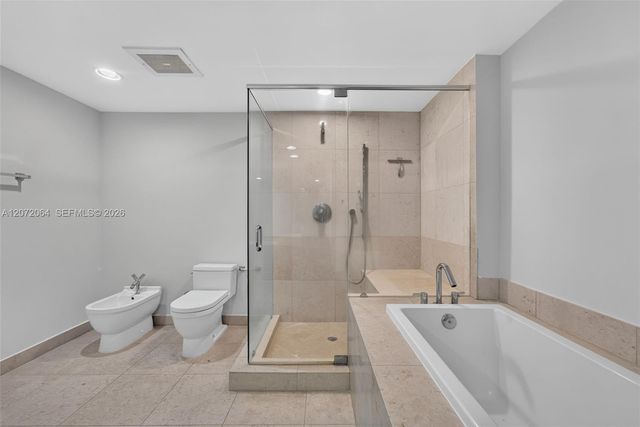 465 Brickell Avenue 419, Miami, FL 33131