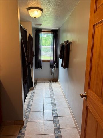 26361 Weidenmann Place, Edwards, MO 65326