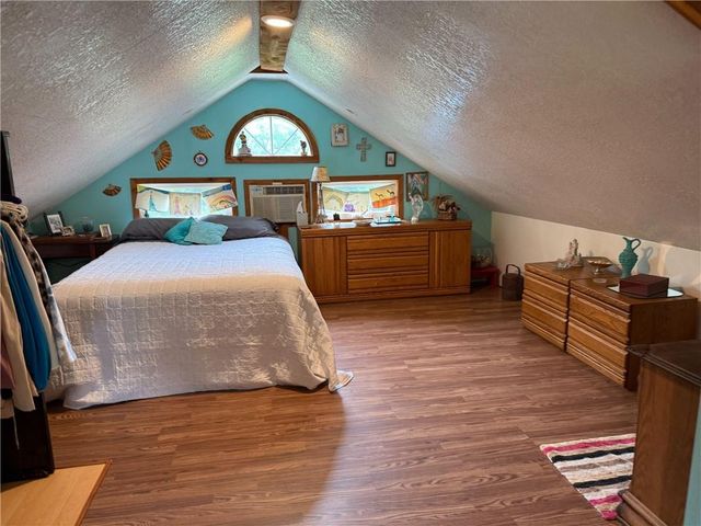 26361 Weidenmann Place, Edwards, MO 65326