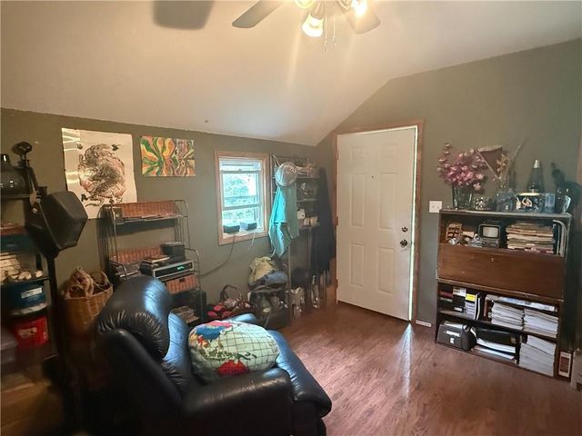 26361 Weidenmann Place, Edwards, MO 65326