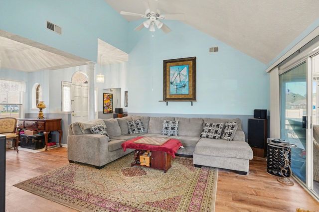 552 Bucks Trail, Longs, SC 29568