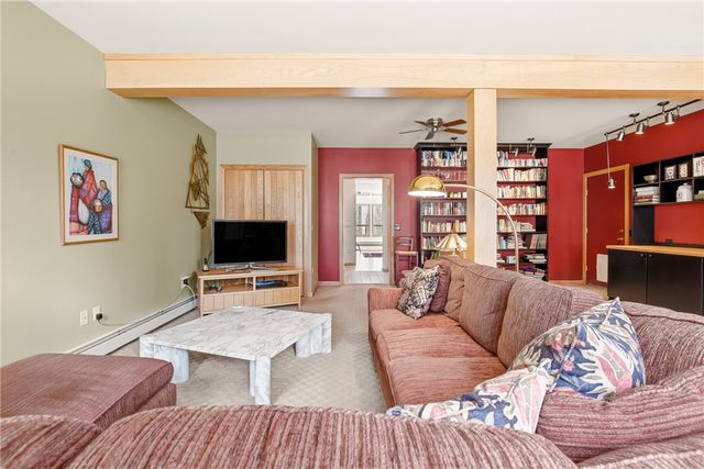 2090 Oak Ridge Dr, Saltlick Twp, PA 15622