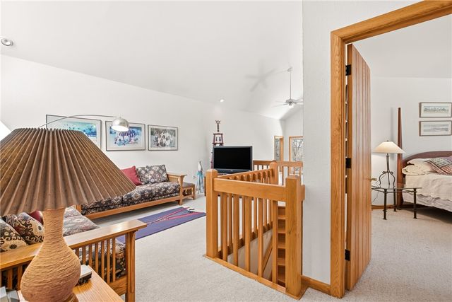 2090 Oak Ridge Dr, Saltlick Twp, PA 15622