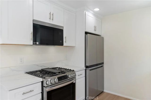 2049 Tustin Avenue C, Costa Mesa, CA 92627