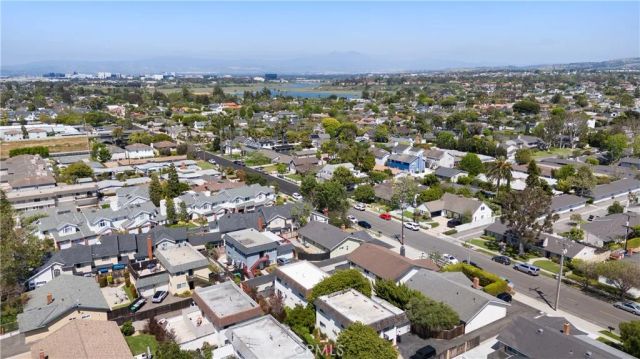 2049 Tustin Avenue C, Costa Mesa, CA 92627