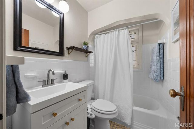6622 Macklind Avenue, St Louis, MO 63109