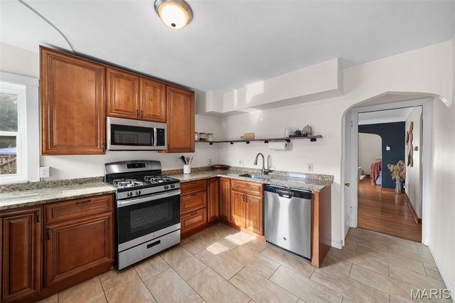 6622 Macklind Avenue, St Louis, MO 63109
