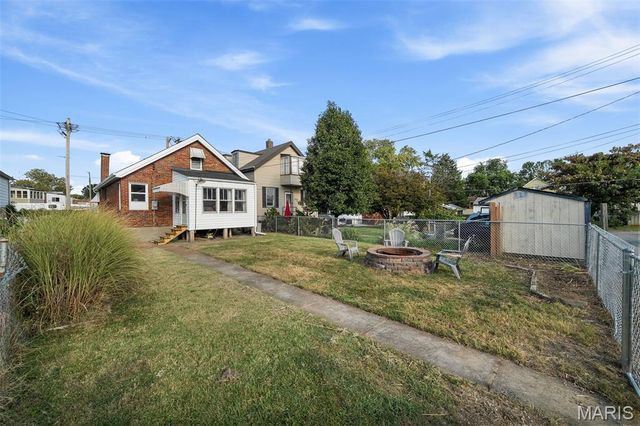 6622 Macklind Avenue, St Louis, MO 63109