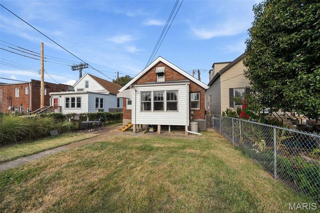 6622 Macklind Avenue, St Louis, MO 63109