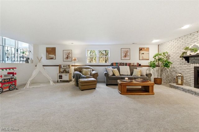 25726 Hidden Acres Drive, Westlake, OH 44145