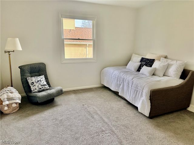 25726 Hidden Acres Drive, Westlake, OH 44145