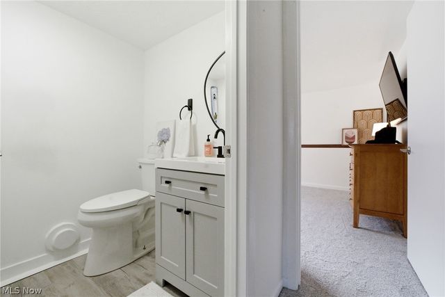 25726 Hidden Acres Drive, Westlake, OH 44145